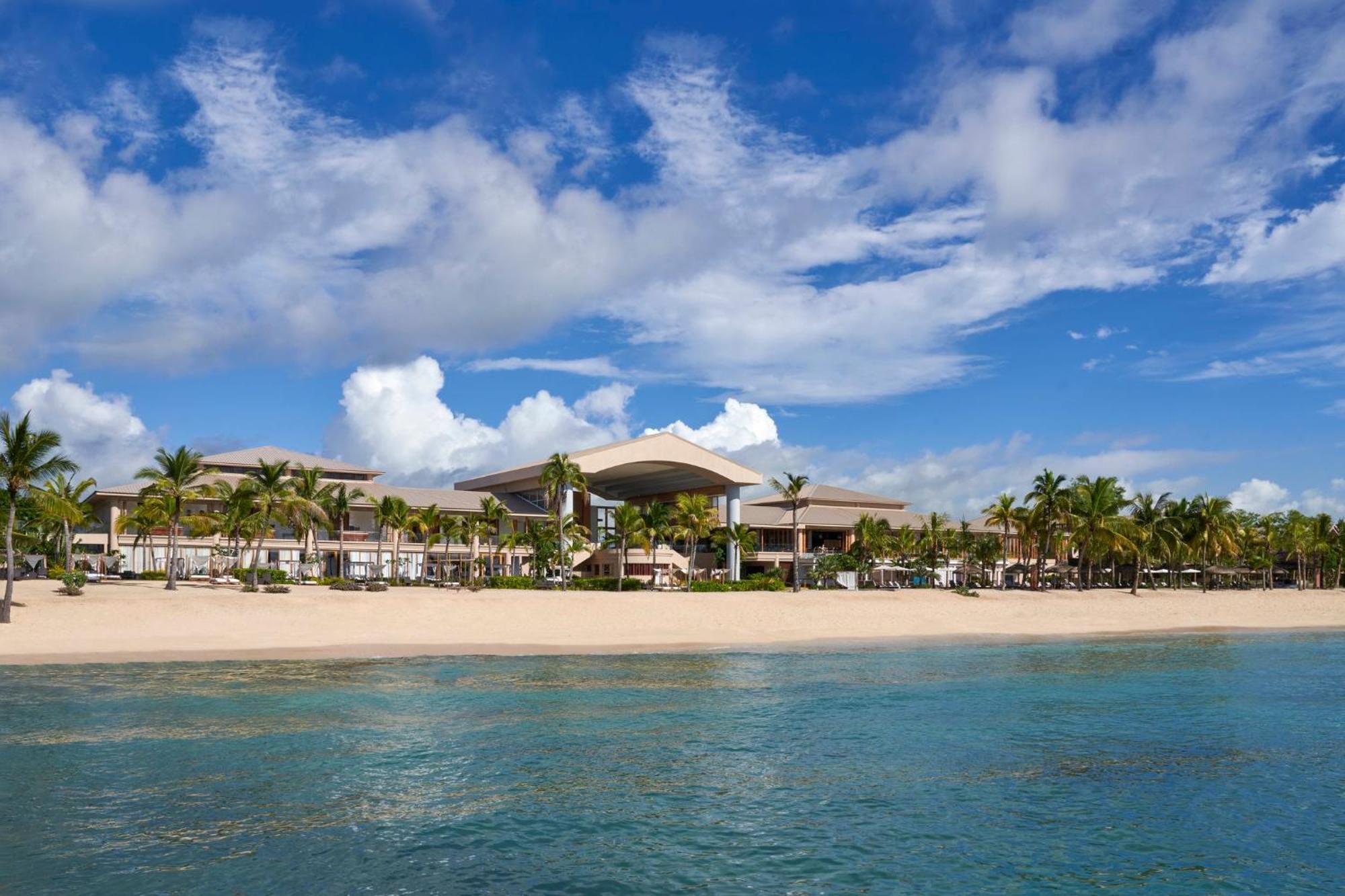 Le Meridien Ile Maurice Hotel Pointe aux Piments Exterior photo